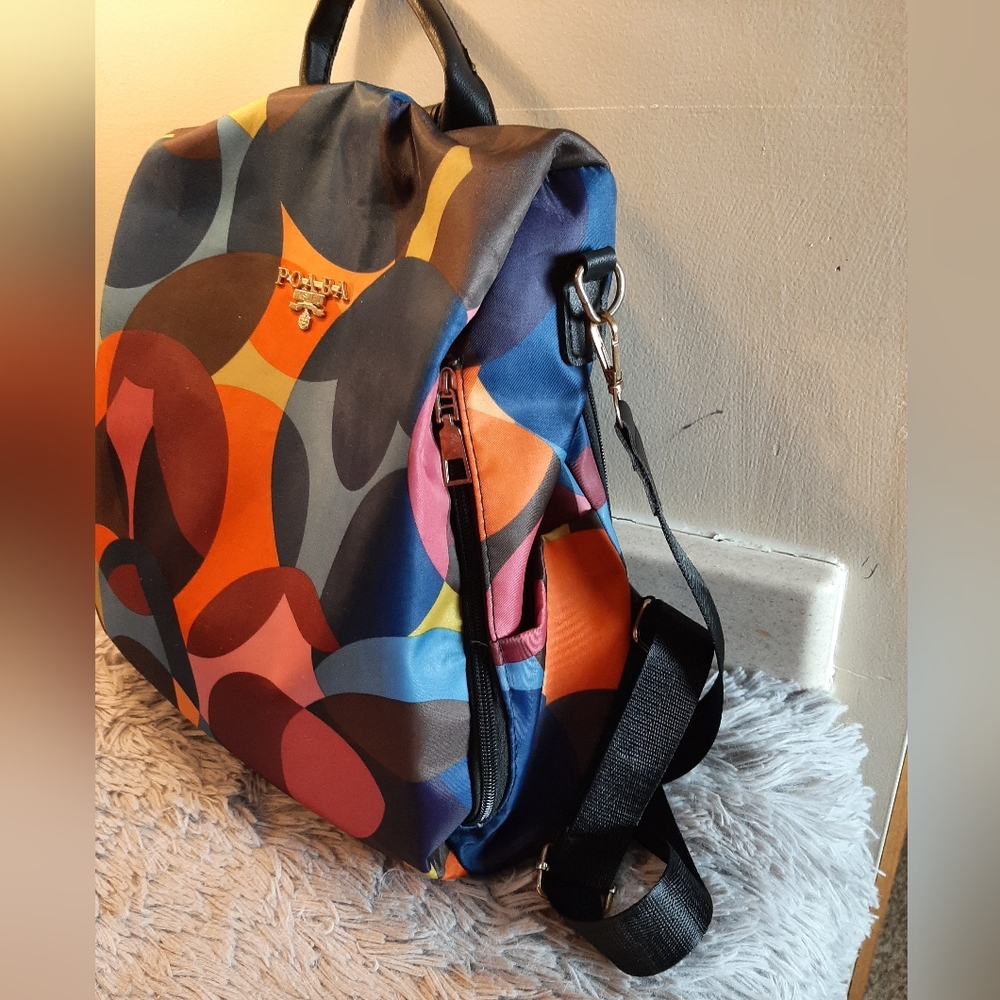 Poaba Abstract Multicolored Lightweight Backpack - Picture 3 of 10